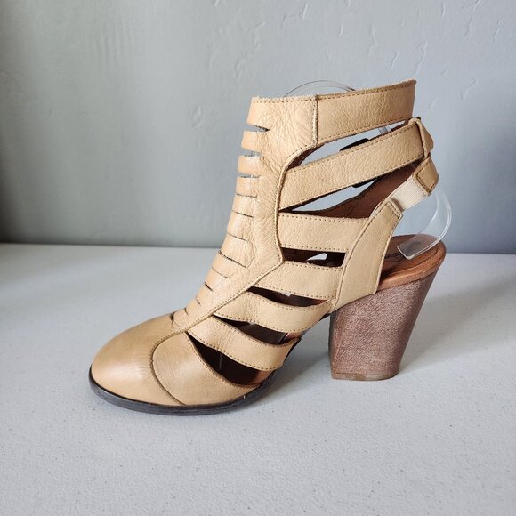 Free People Bootie "EUC" - Picture 14 of 16